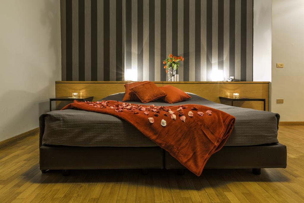 Capo Horn Hotel Boario Terme Oda fotoğraf